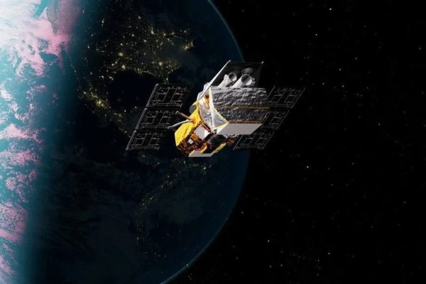 260819 swift over earth animation 2025 ew 305p 0c7670