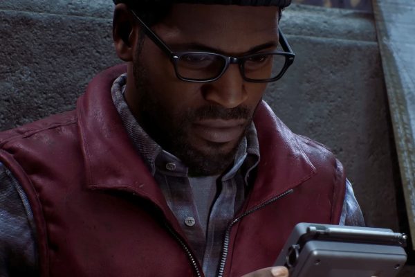 Simon looking at a CRTV during the trailer for the new game, Silent Hill: Townfall