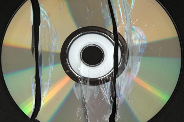 Xbox’s new disc-to-digital program gives physical games a digital future