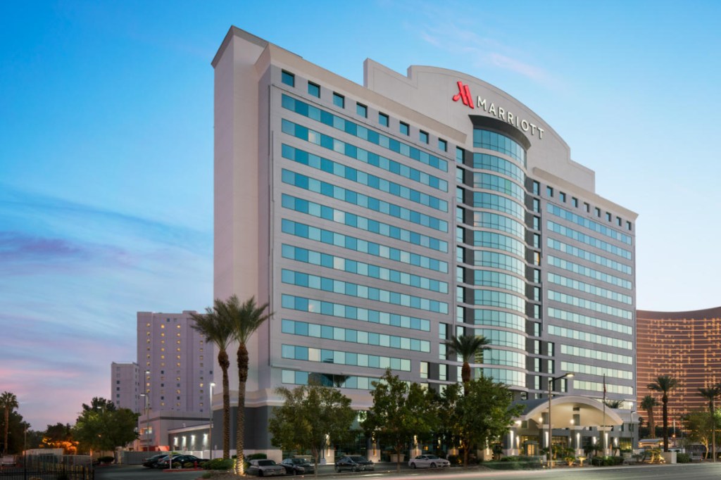 exterior marriott las vegas convention hotel