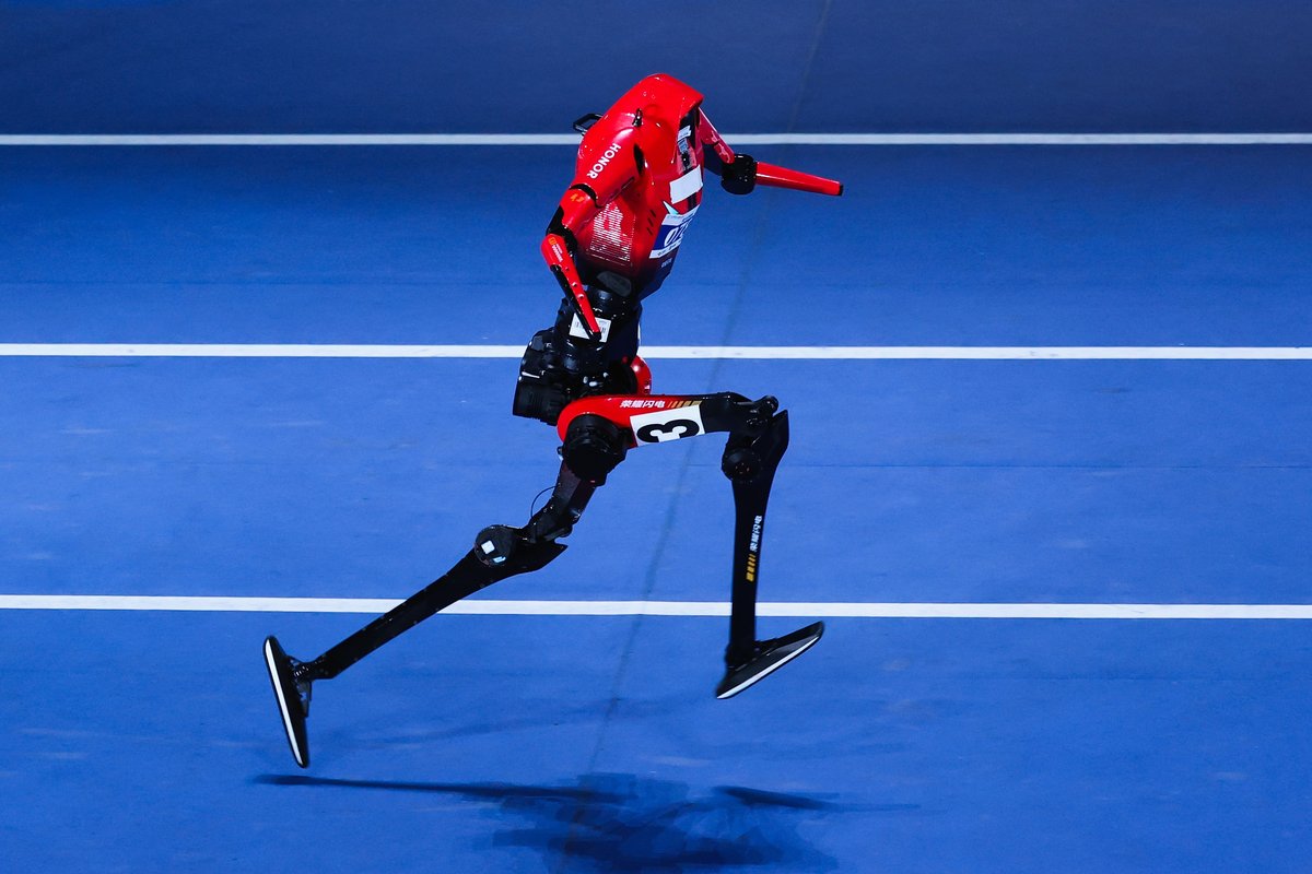 humanoid robot games