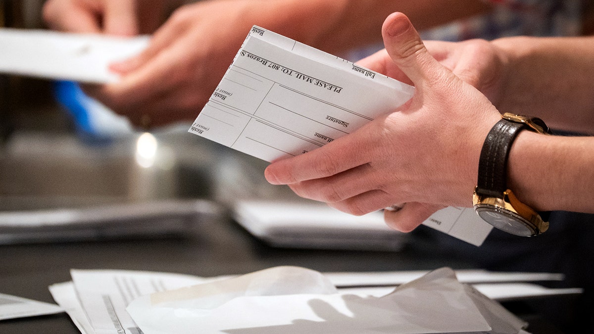 identity theft cost paperwork 3