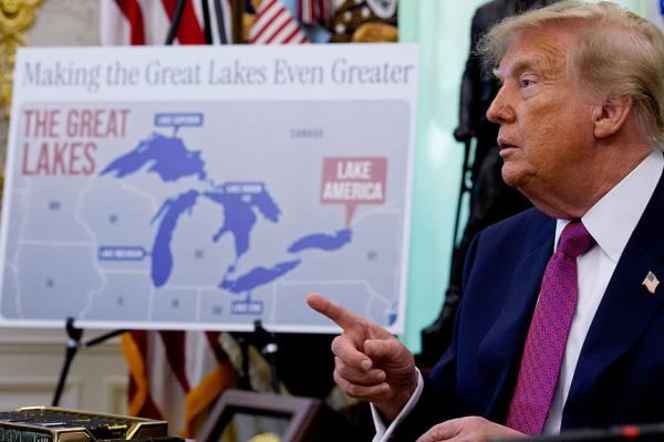 trump lake ontario aug27