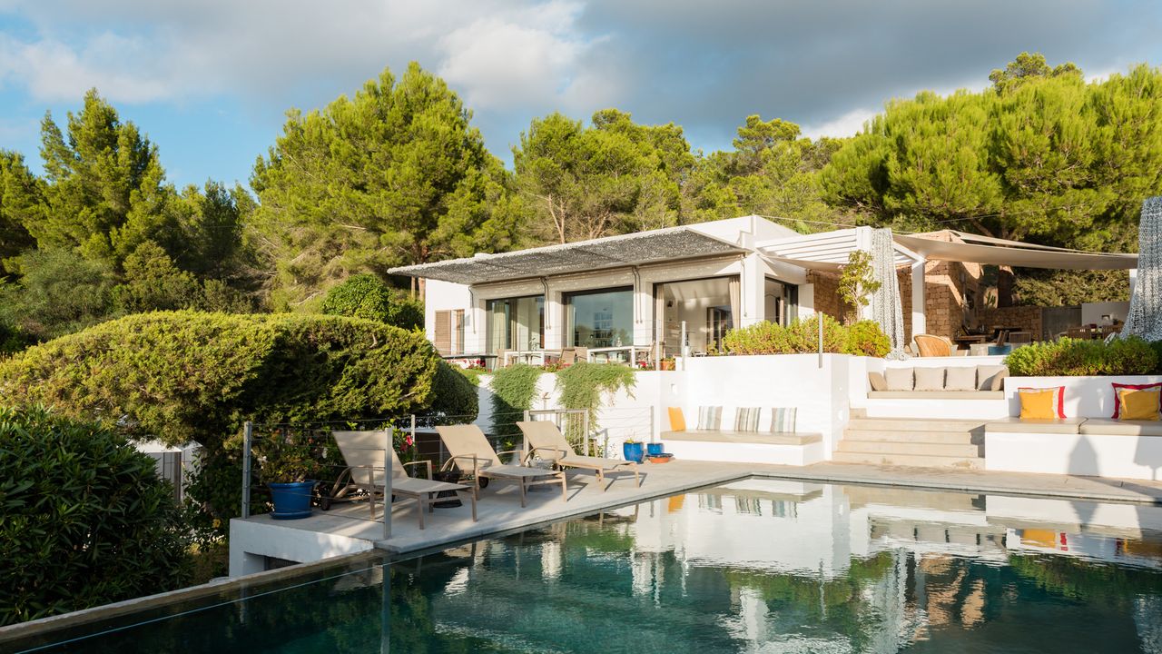 villa2 airbnb ibiza family jan25
