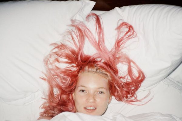 10. Juergen Teller Young Pink Kate London 1998 c Juergen Teller All Rights Reserved 2