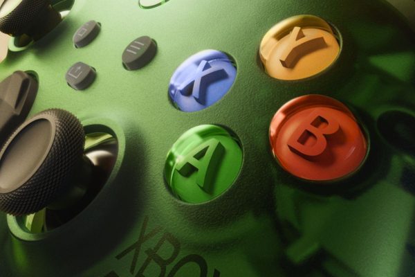 Close up on face buttons and thumbstick of Xbox X25 Wireless Controller special edition