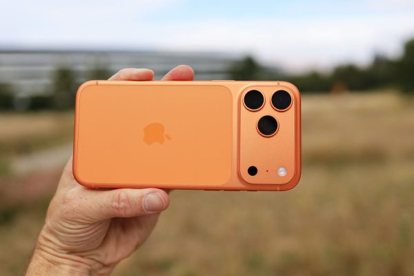 Apple iPhone 17 Pro Max HANDS ON