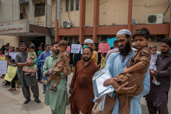 pakistan hiv 01