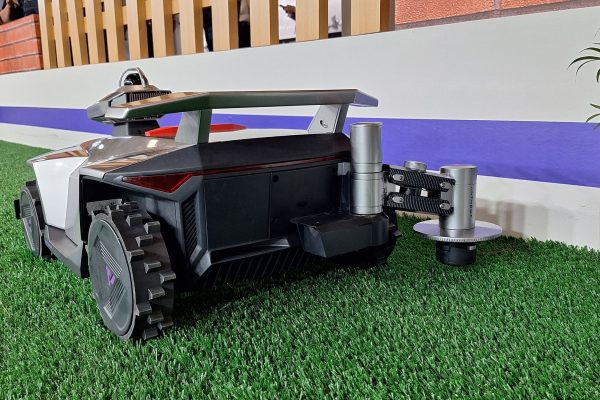 This new robot lawn mower comes with its own infrared hedgehog-spotter — and a handy approach to edge-trimming