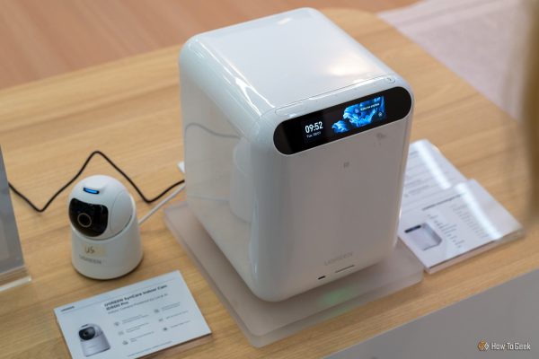 ugreen homeagent ha100 and syncare indoor cam id500 pro display